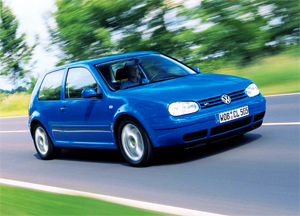 Защита передних фар карбон Volkswagen Golf IV 1999- (EGR-4816CF)